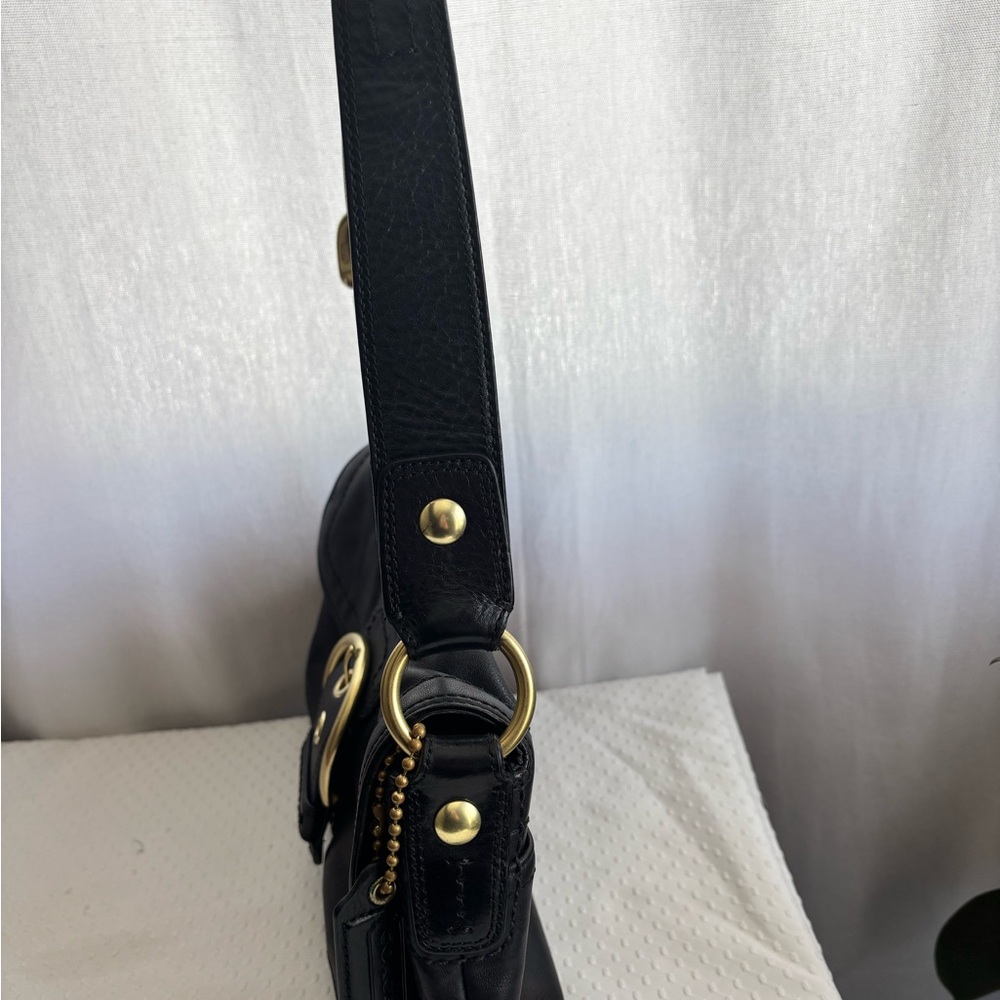 Coach Black Leather Shoulder Bag with Gold-Tone Buckle - Picture 4 of 5